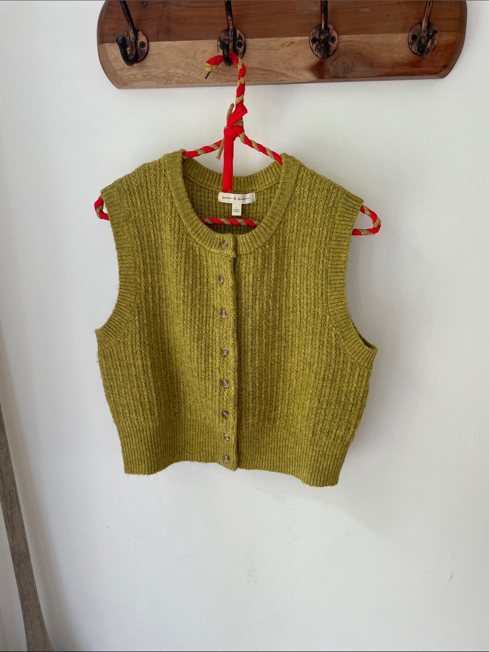 Ribbed Button-Front Sweater Vest in Olive